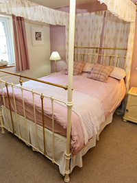 bedroom before decorating